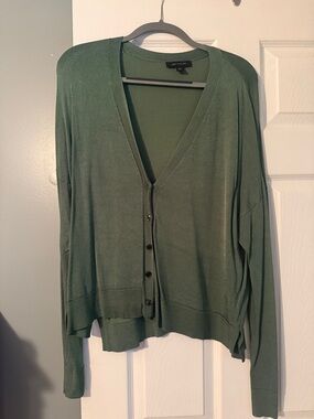 Ann Taylor  Green V-Neck Button Front Cardigan